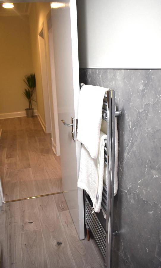 Kelpies Serviced Apartments- Victoria Falkirk Buitenkant foto