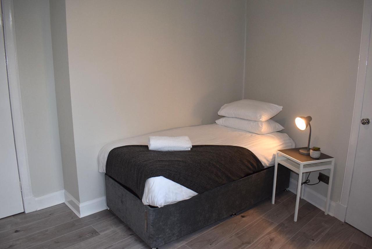 Kelpies Serviced Apartments- Victoria Falkirk Buitenkant foto